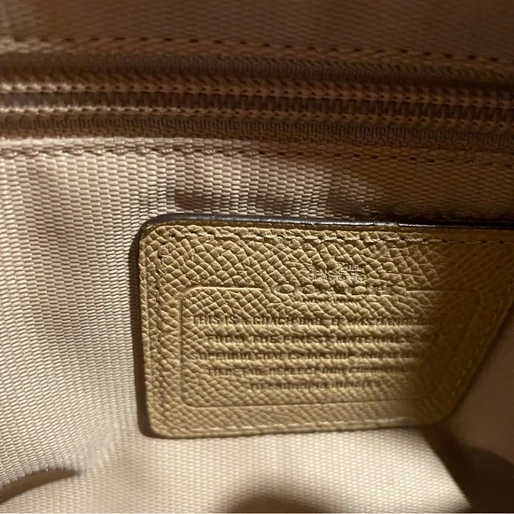 Coach tan leather tote with gold hardware & chain - Picture 8 of 11